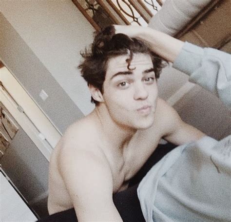 noah centineo nudes|New Details On The Noah Centineo Nude Video That Was。